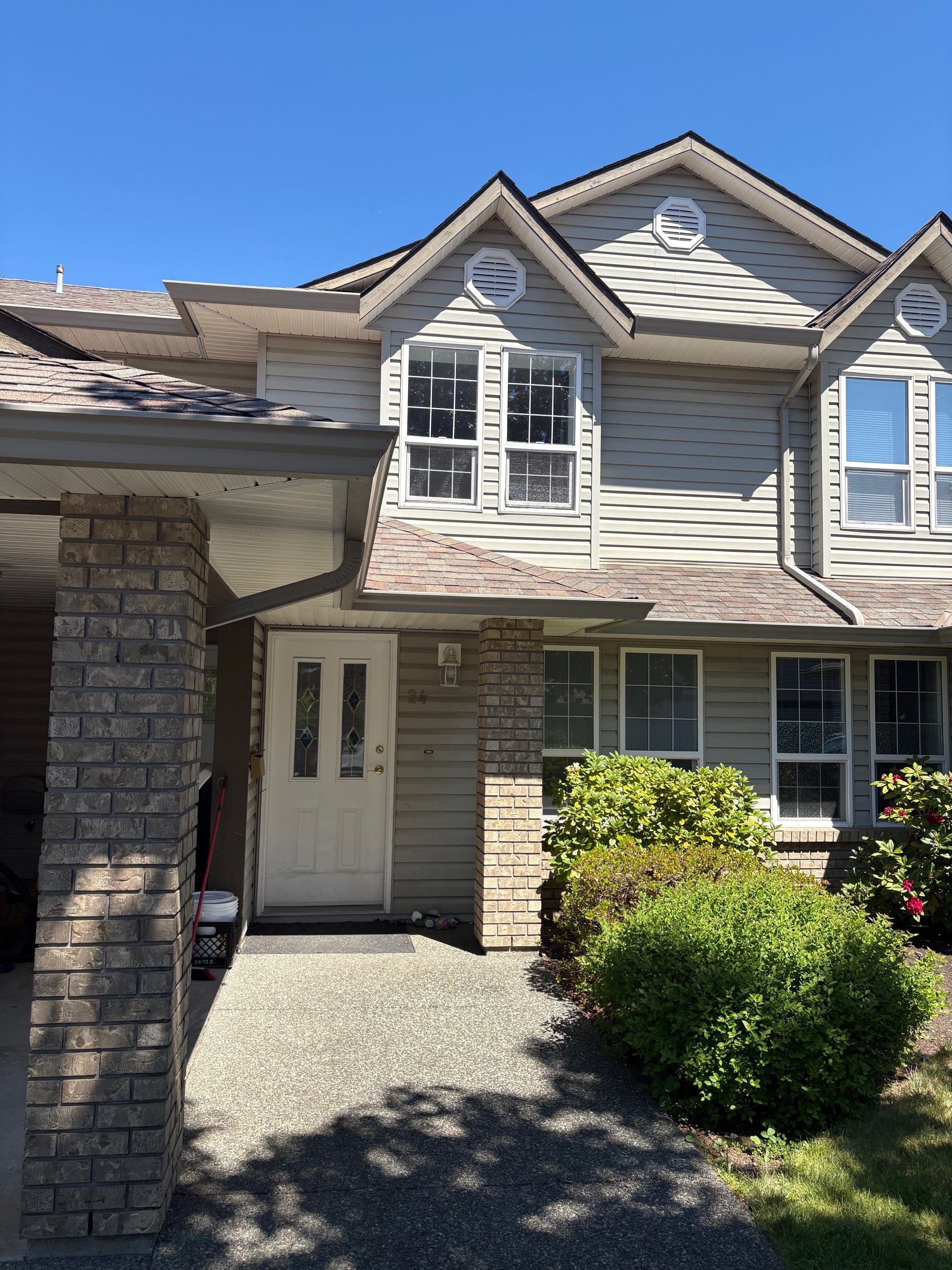 24 - 772 Robron Road