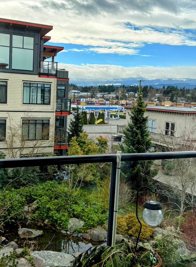 232-2300 Mansfield Rd